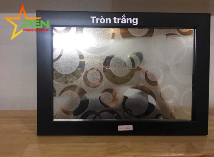 TẤM INOX HOA VĂN TRÒN TRẮNG