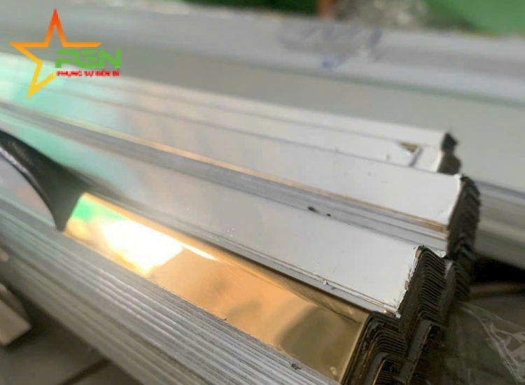 NẸP TRANG TRÍ CHỮ L - INOX MÀU
