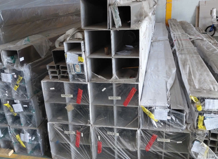 HỘP VUÔNG INOX 304/316 - 100*100*6.0MM