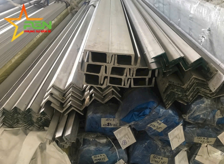 U ĐÚC INOX 304: 120 x 58 x 5.0 x 6 m