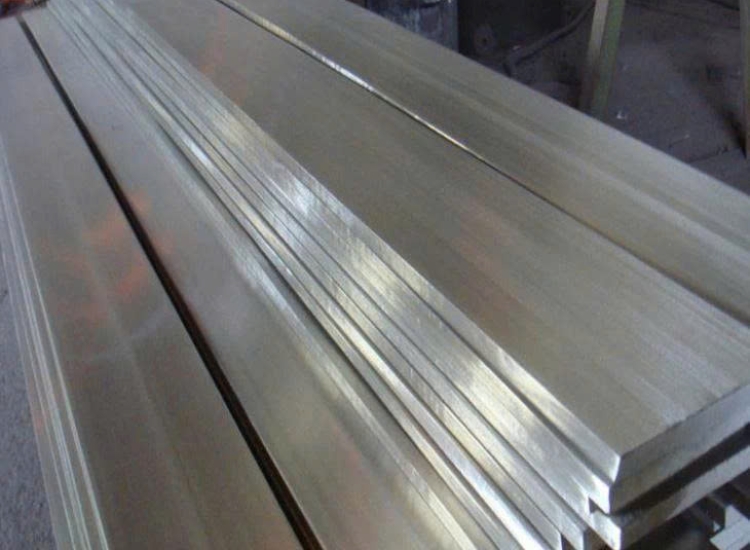 THANH LA ĐÚC 304 SỌC XƯỚC : 25 x 4.0 x 6000MM/HL- LẬP LÀ INOX/ Stainless Steel Flat Bar